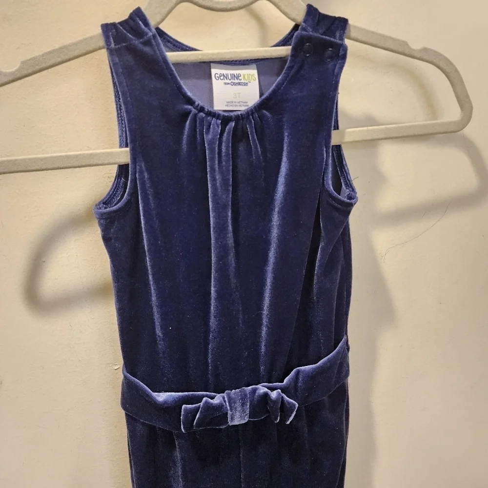 GENUINE Kids From Oshkosh Velour purple jumpsuit size 3T
